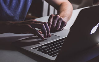 开云体育官方网站-布伦森神勇定乾坤，广东连续得分流压制新疆夺胜