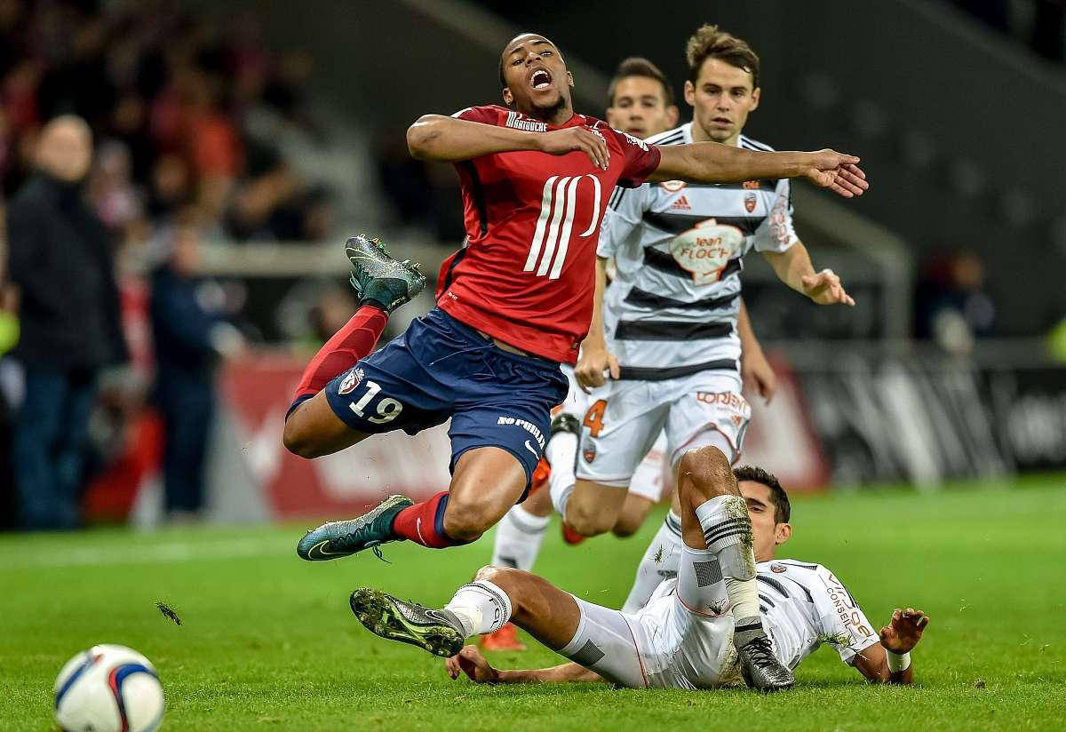 里尔主场小胜，零封对手实现胜利