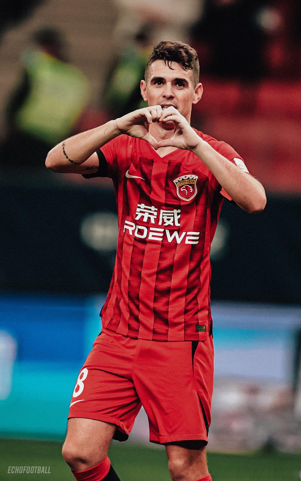 独当一面：球员们展现出个人的精彩表现