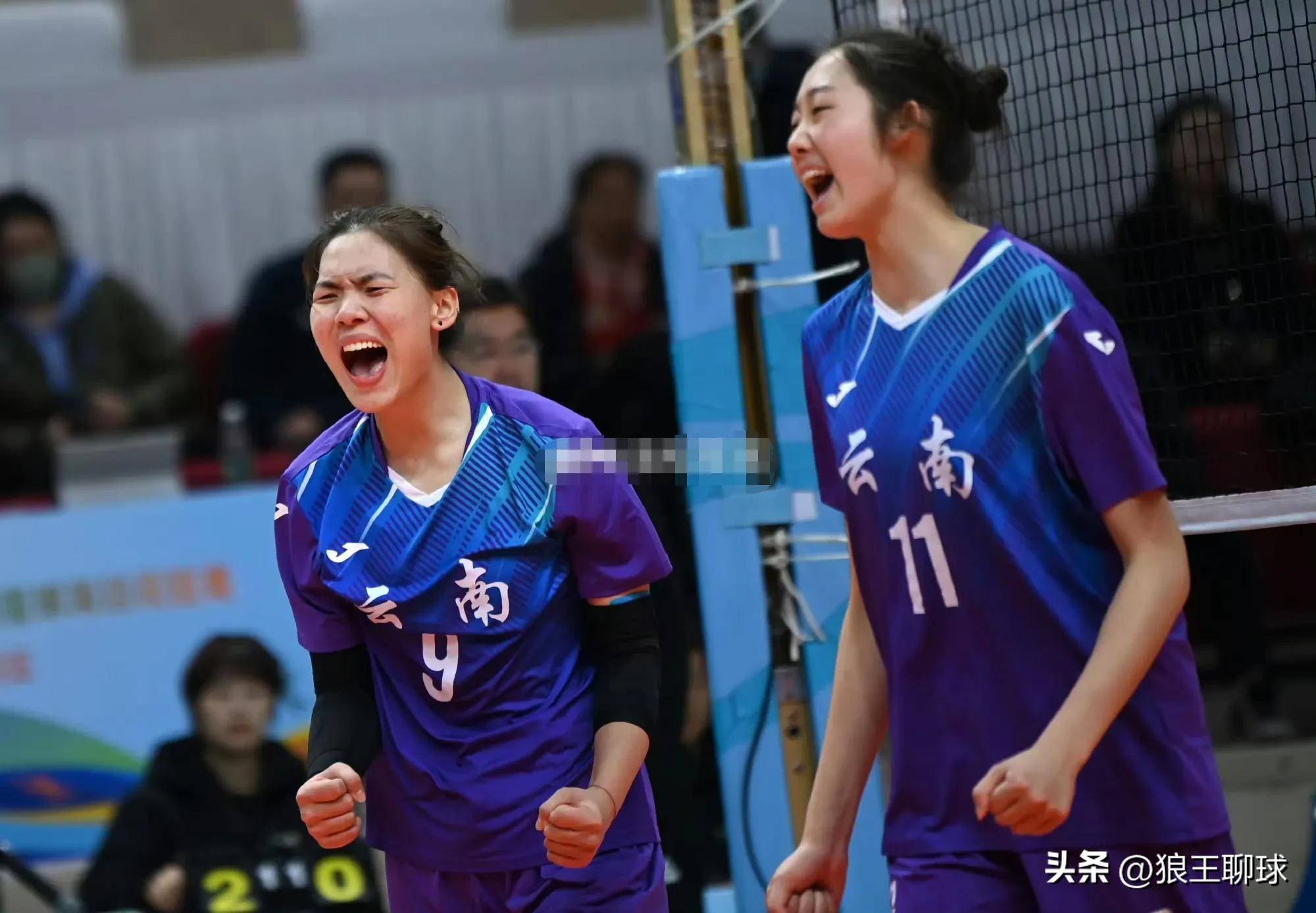 四川男篮迎战云南队，努力争胜