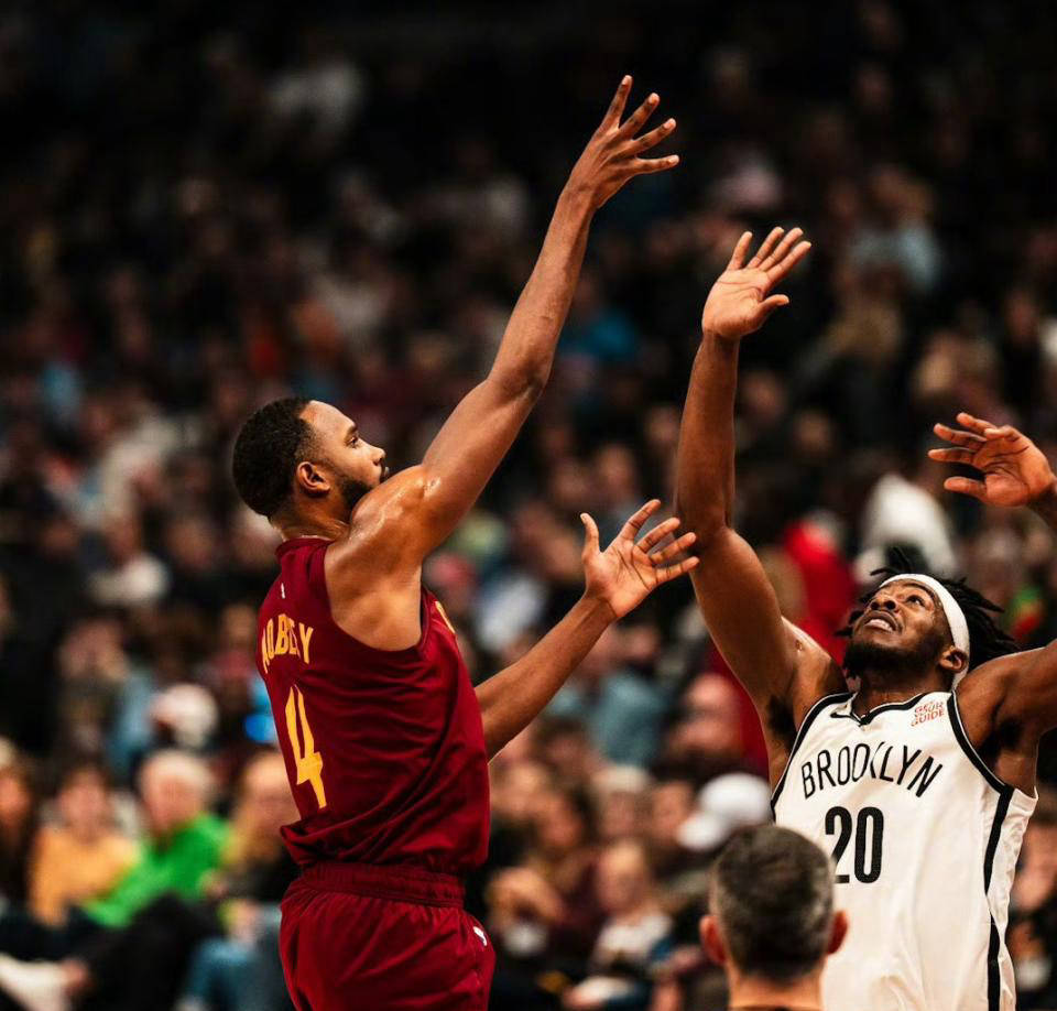 开云体育登录-包含美国之夜！康利砍下36分，灰熊击败篮网的词条