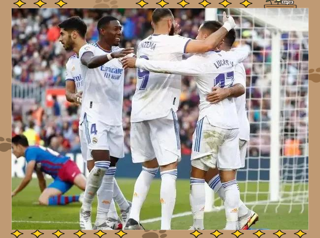 格拉纳达球队在主场击败对手 格拉纳达球队在主场击败对手