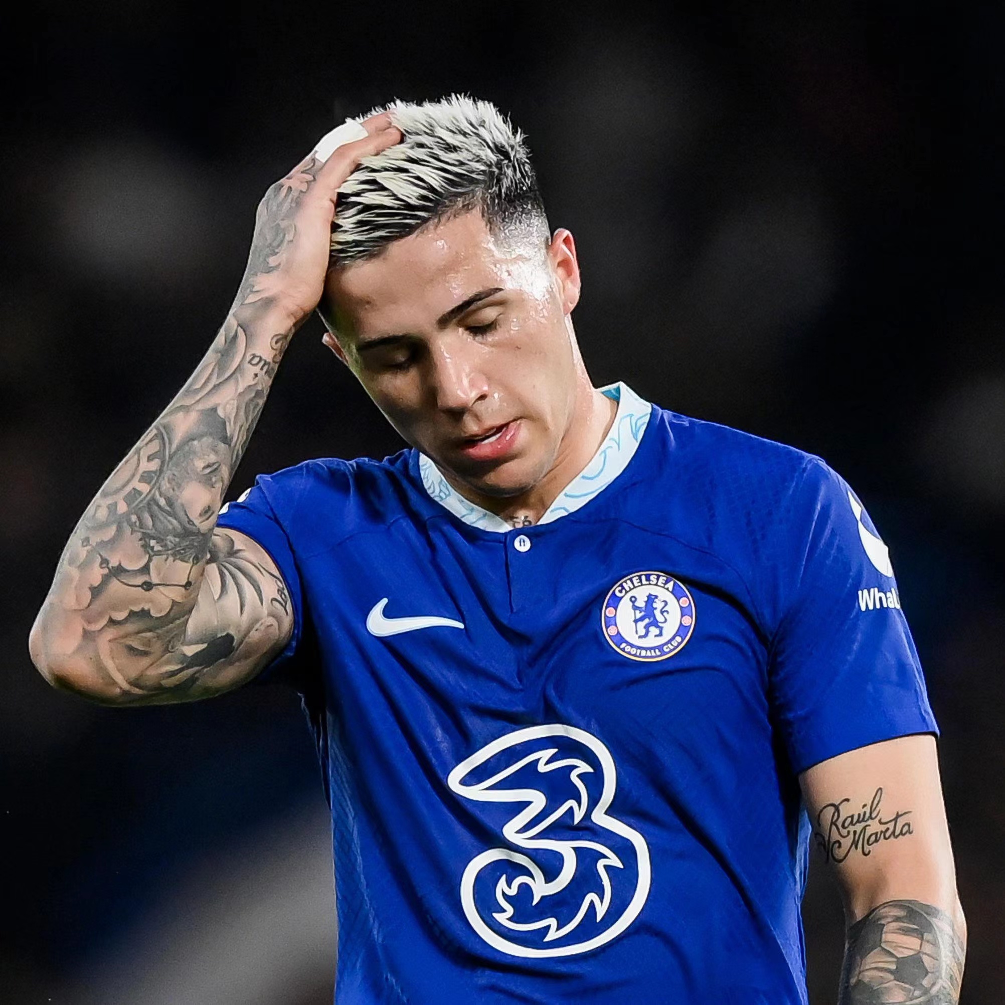 开云体育在线-雷恩球员在国家队比赛中崭露头角