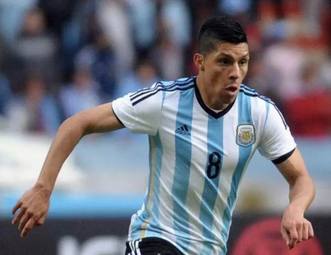 雷恩球员在国家队比赛中崭露头角