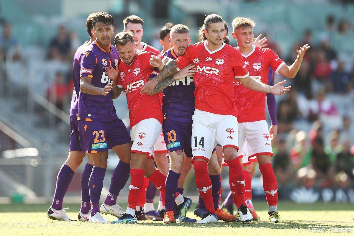 柏林赫塔客场失利,多特蒙德实力占优 柏林赫塔客场失利,多特蒙德实力占优