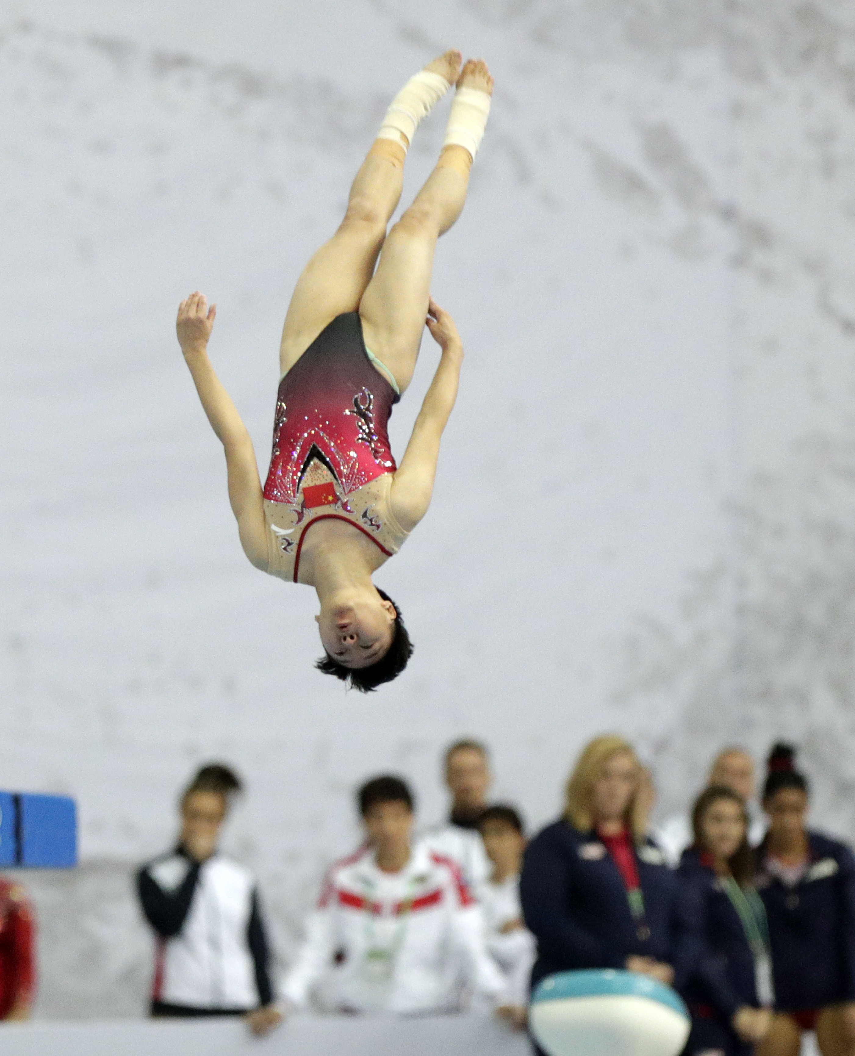 开云体育入口-乌克兰蹦床选手飞身出击，惊艳全场