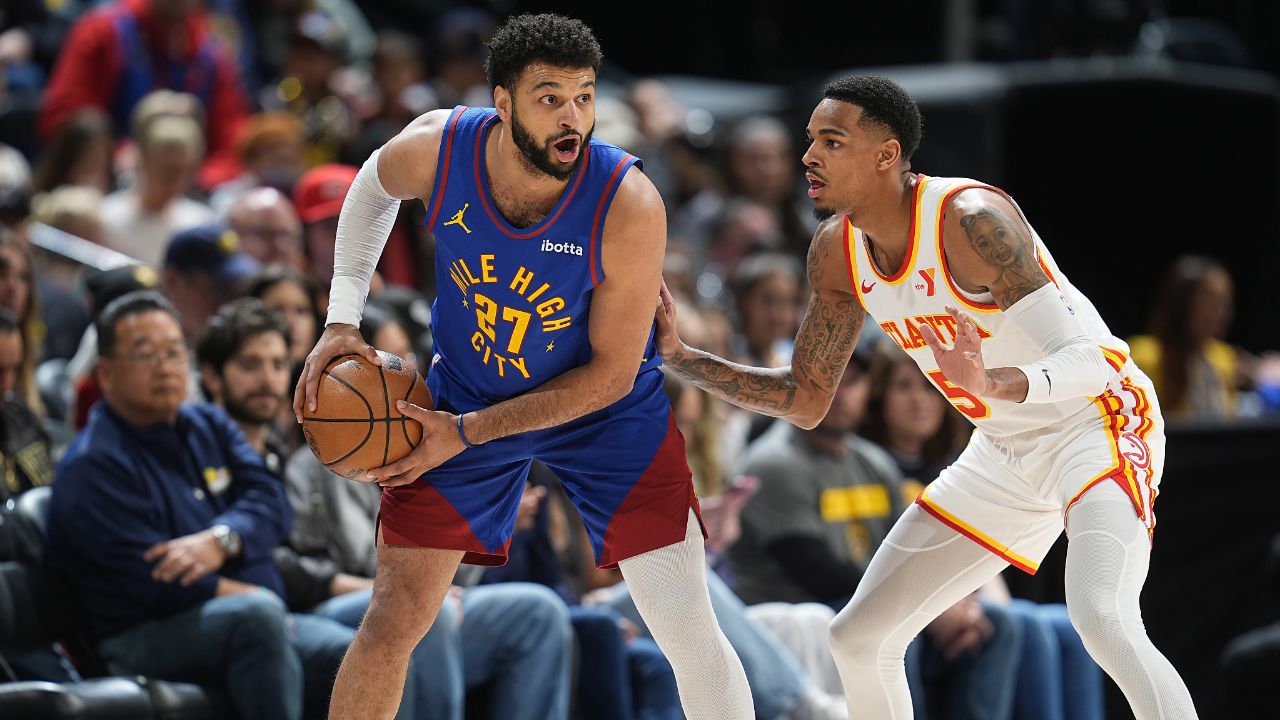 开云体育在线-老鹰惨败无缘晋级，杨学习起跳秀弹跳的简单介绍