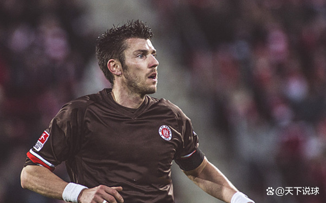 开云体育在线-德甲联赛瞩目新晋天才球员表现抢眼