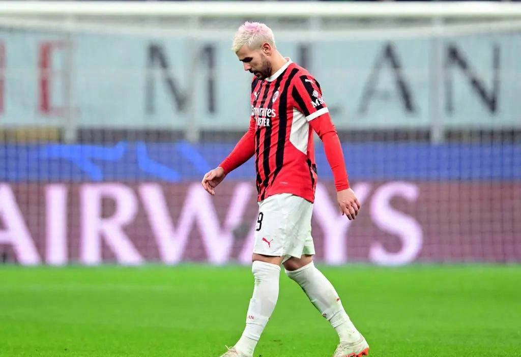 AC米兰主场失利影响心态,士气大跌的简单介绍 AC米兰主场失利影响心态,士气大跌的简单介绍