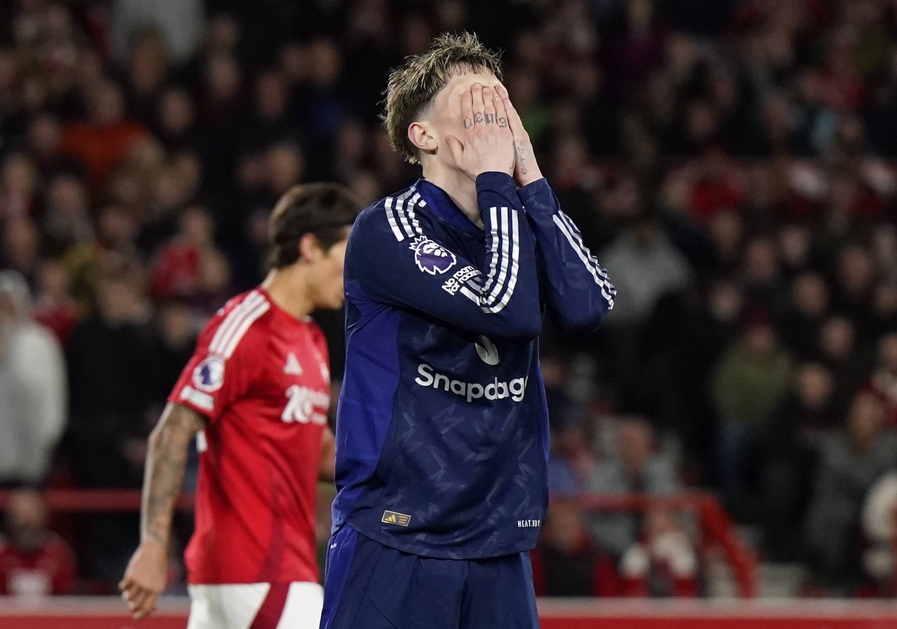 那不勒斯主场奋力一战,期待更好成绩 那不勒斯主场奋力一战,期待更好成绩