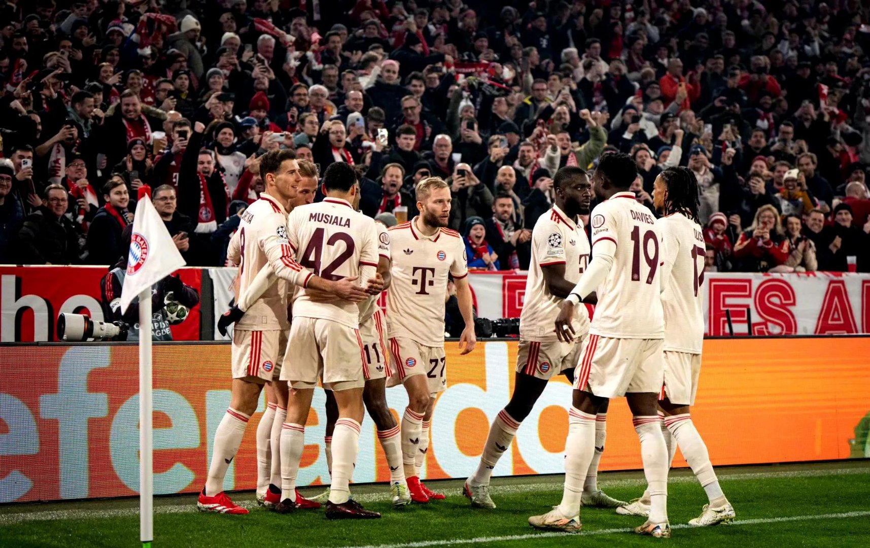 德国队踢出精彩表现,闯入欧预赛比赛决赛的简单介绍 德国队踢出精彩表现,闯入欧预赛比赛决赛的简单介绍