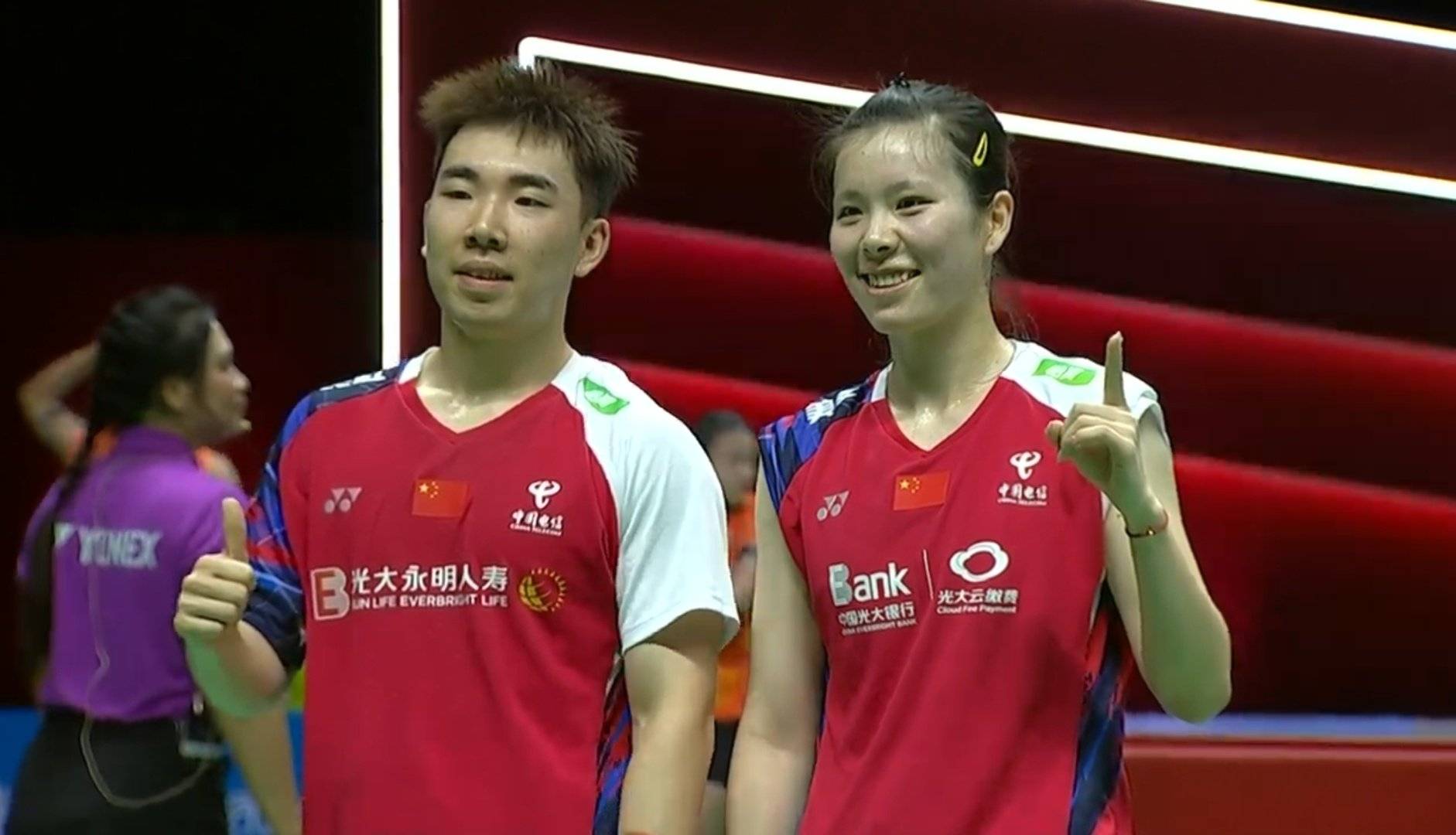 中国队翻盘印尼队，李梓嘉刷新纪录